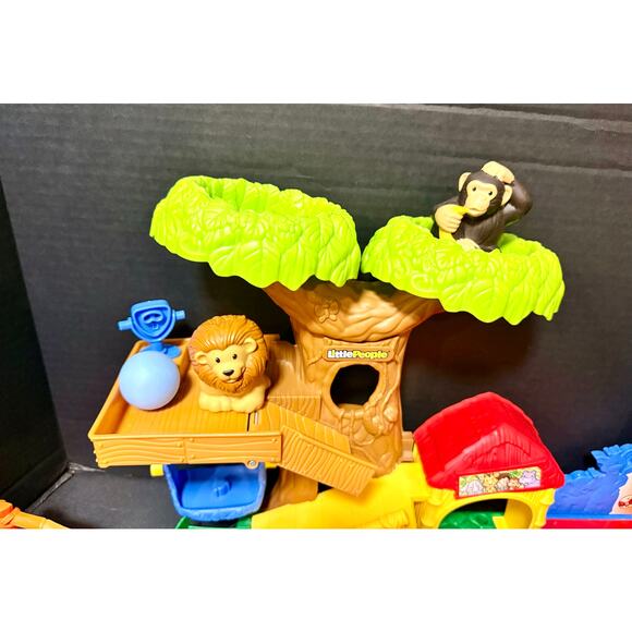 Fisher-Price Little People Big Animal Zoo animals truck zoo keeper ball of food - Picture 3 of 10